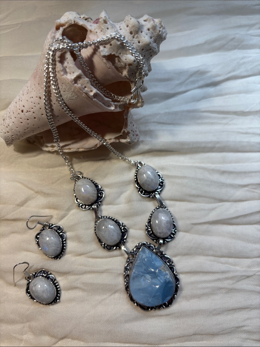 NEW 925 Silver Rough Cut Blue Gemstone & Moonstone Necklace & Earrings Set
